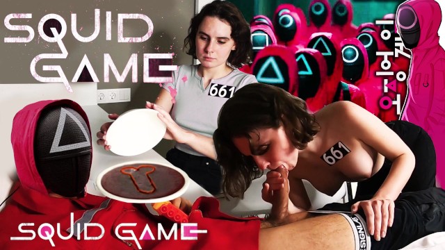 Squid Game Porn สควิดเกมเล่นลุ้นเสียวหีมาแรงจนเมียต้องตามเทรน หนังโป๊ฝรั่งแนวล้อเลียนซีรี่ย์ดัง ผัวจัดกิจกรรมแกะขนมน้ำตาลให้เมียแล้วจับเย็ดจนเสียทรงหี